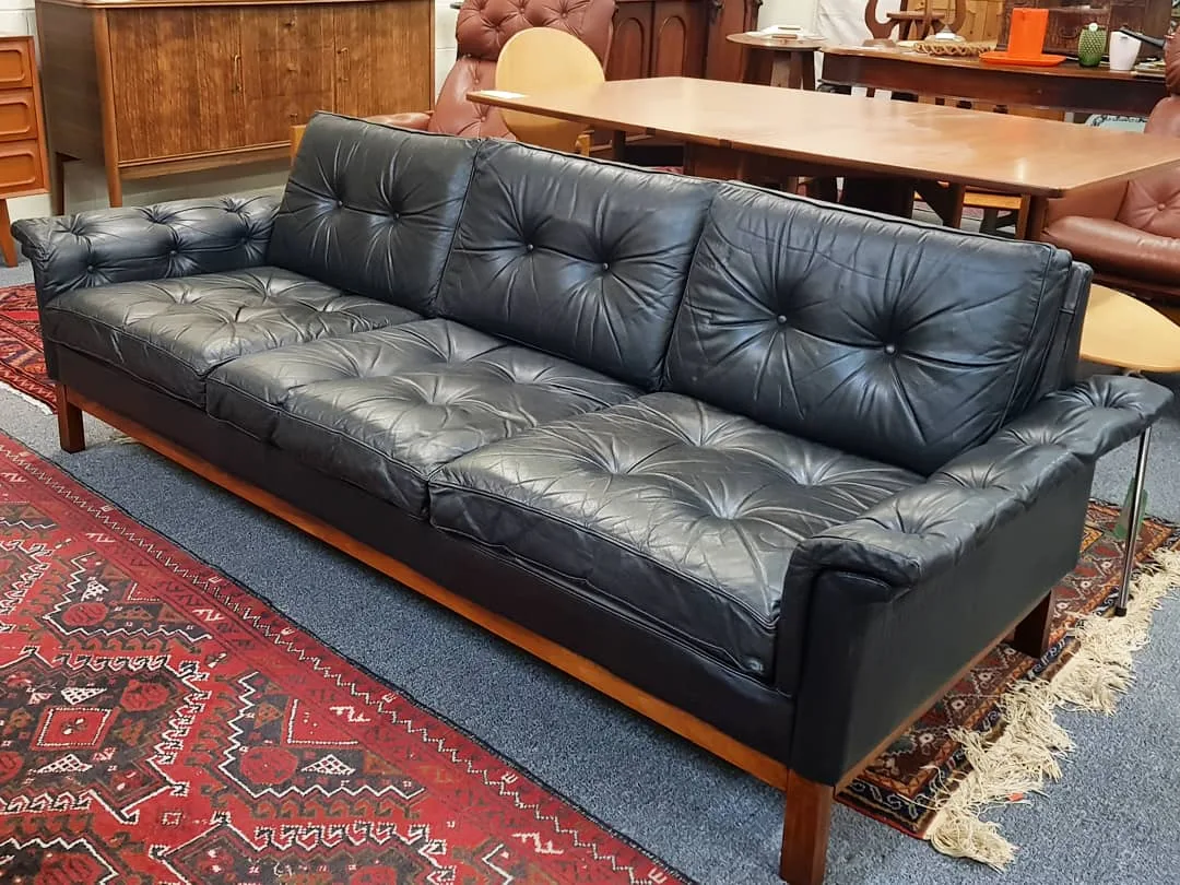 Antiques To Retro — 第 4 张照片