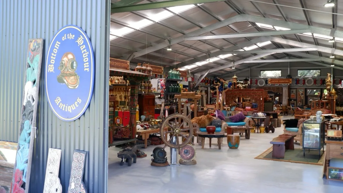 Bottom of the Harbour Antiques — 4번째 사진